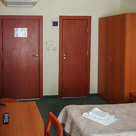Hotel Dionis 3*