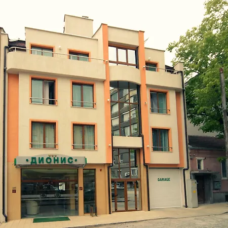 дионис Хотел 3*