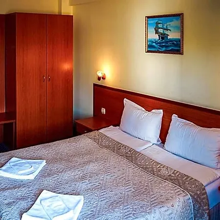 Hotel Dionis 3*