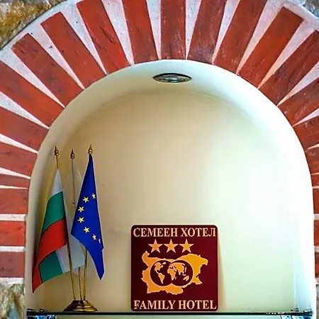 Hotel Dionis 3*