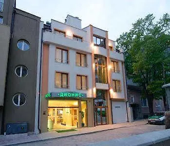 Хотел дионис 3*